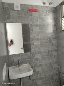 Bathroom Image of 750 Sq.ft 1 BHK Apartment / Flat for rent in Surya Kiran Aakash Homes, Ujala Circle Ahmedabad for Rs. 16000