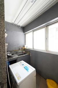 Kitchen Image of 1300 Sq.ft 3 BHK Apartment / Flat for sale in Keshav Nagar Pune for Rs. 14000000