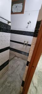 Bathroom Image of 850 Sq.ft 2 BHK Apartment / Flat for sale in Goel Apartment, Indira Nagar Lucknow for Rs. 5000000