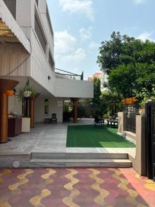 Image of 6500 Sq.ft 4 BHK Villa for sale in Ambawadi, Ahmedabad for Rs. 75000000
