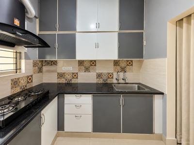 Kitchen Image of 1000 Sq.ft 2 BHK Apartment / Flat for sale in Balaji Sapthagiri Towers, Sorahunase Bengaluru for Rs. 6600000