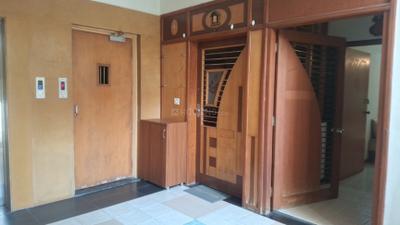 Image of 1700 Sq.ft 4 BHK Apartment / Flat for sale in Sheladia Pushpavan Apartments, Bodakdev, Ahmedabad for Rs. 24100000