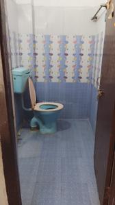 Bathroom Image of 900 Sq.ft 1 BHK Apartment / Flat for rent in Banjara Hills Hyderabad for Rs. 16000