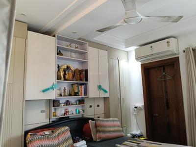 Bedroom Image of 1600 Sq.ft 3 BHK Builder Floor for sale in Indirapuram Ghaziabad for Rs. 17000000
