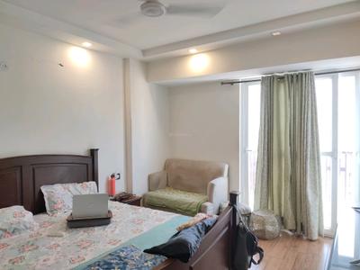 Bedroom Image of 3600 Sq.ft 4 BHK Apartment / Flat for sale in Logix Blossom County, Sector 137 Noida for Rs. 32000000