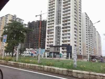 Image of 1000 Sq.ft 2 BHK Apartment / Flat for sale in ACE Platinum, Zeta I, Greater Noida for Rs. 8500000