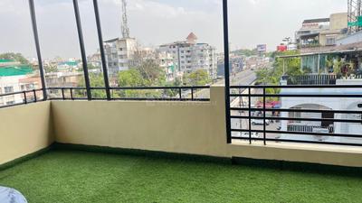 Balcony Image of 2400 Sq.ft 3 BHK Apartment / Flat for rent in Khatiwala Tank Indore for Rs. 45000