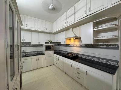 Kitchen Image of 1500 Sq.ft 3 BHK Apartment / Flat for sale in Pachalam Kochi for Rs. 11200000