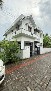 Image of 2500 Sq.ft 5 BHK Independent House for sale in Aluva, Kochi for Rs. 7200000