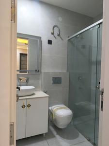 Common Bathroom Image of 2000 Sq.ft 4 BHK Builder Floor for sale in Indirapuram Ghaziabad for Rs. 25000000