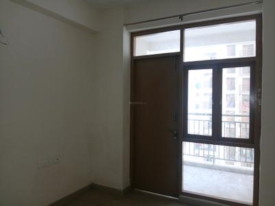 Bedroom Image of 800 Sq.ft 2 BHK Apartment / Flat for sale in Pareena Om Apartments by Pareena Infrastructure Builders, Sector 112 Gurgaon for Rs. 6300000