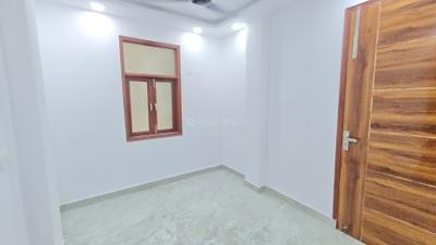 Bedroom Image of 675 Sq.ft 2 BHK Builder Floor for sale in Govindpuri New Delhi for Rs. 4500000