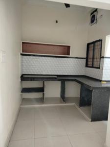 Kitchen Image of 900 Sq.ft 3 BHK Builder Floor for rent in Chaitanya Greens, Saddu Raipur for Rs. 10000
