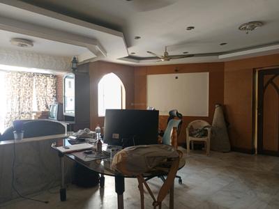 Living Room Image of 2700 Sq.ft 3 BHK Apartment / Flat for sale in Wanwadi Pune for Rs. 27500000