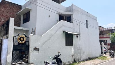 Image of 900 Sq.ft 3 BHK Duplex for sale in Dayal Bagh, Agra for Rs. 7000000