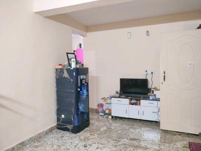Living Room Image of 600 Sq.ft 1 BHK Builder Floor for rent in Singasandra Bengaluru for Rs. 16000