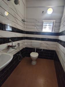 Bathroom Image of 950 Sq.ft 2 BHK Apartment / Flat for sale in Kasba Kolkata for Rs. 5500000