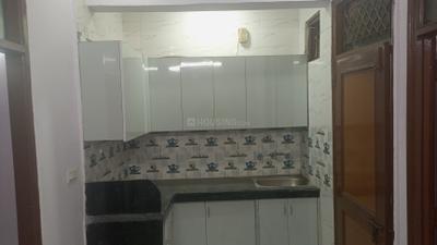 Kitchen Image of 450 Sq.ft 2 BHK Builder Floor for sale in Pitampura New Delhi for Rs. 3300000