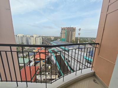 Balcony Image of 1650 Sq.ft 3 BHK Apartment / Flat for sale in Santhi Riverdale, Vyttila Kochi for Rs. 10500000