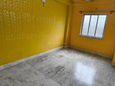 Bedroom Image of 1300 Sq.ft 3 BHK Independent House for rent in Nagerbazar Kolkata for Rs. 16000