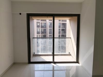 Living Room Image of 2205 Sq.ft 3 BHK Apartment / Flat for sale in Divyajyot Sarang Lakeview, Vaishno Devi Circle Ahmedabad for Rs. 11000000