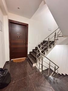 Image of 1700 Sq.ft 3 BHK Apartment / Flat for rent in Freedom Fighters Enclave, New Delhi for Rs. 55000