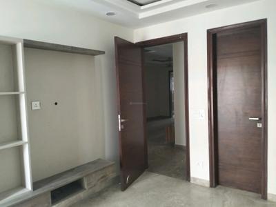 Bedroom Image of 1250 Sq.ft 3 BHK Builder Floor for sale in Shalimar Bagh New Delhi for Rs. 25000000