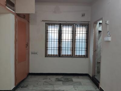 Bedroom Image of 1200 Sq.ft 2 BHK Apartment / Flat for rent in Vadapalani Chennai for Rs. 27500