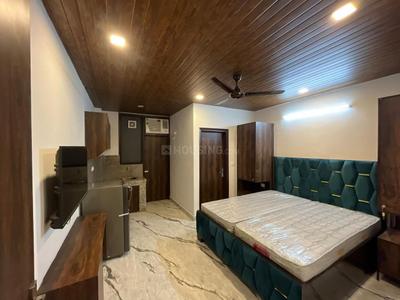 Bedroom Image of 842 Sq.ft 1 BHK Apartment / Flat for rent in Palam Vihar Gurgaon for Rs. 25000
