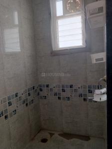 Bathroom Image of 850 Sq.ft 1 BHK Apartment / Flat for rent in DDA Flats Sector 14, Sector 14 Dwarka New Delhi for Rs. 33000