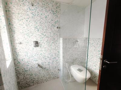 Bathroom Image of 4322 Sq.ft 4 BHK Apartment / Flat for sale in Maratt Pimento, JP Nagar Bengaluru for Rs. 70000000