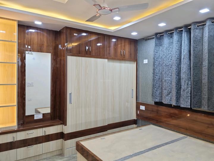 Mahavir Enclave Part 1, Mahavir Enclave Main Image 1