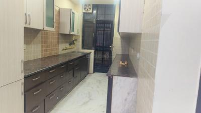 Kitchen Image of 2000 Sq.ft 3 BHK Builder Floor for rent in Sector 41 Noida for Rs. 40000