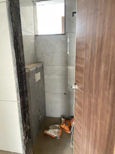 Bathroom Image of 1569 Sq.ft 3 BHK Apartment / Flat for sale in Pavilion Heights, Gotri Vadodara for Rs. 5400000