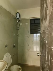 Common Bathroom Image of 950 Sq.ft 2 BHK Apartment / Flat for rent in Raunak City by Raunak Group, Kalyan West Kalyan for Rs. 20000