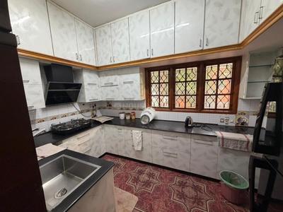 Living Room Image of 2500 Sq.ft 4 BHK Duplex for rent in 2nd Stage Bengaluru for Rs. 75000