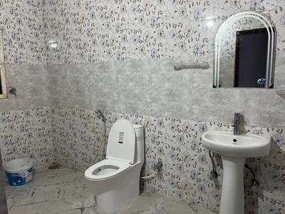 Bathroom Image of 1700 Sq.ft 3 BHK Apartment / Flat for rent in G S Road Guwahati for Rs. 35000