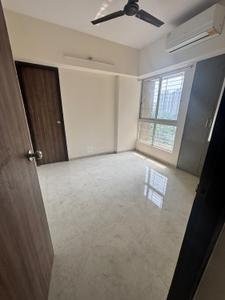 Hall Image of 670 Sq.ft 1 BHK Apartment / Flat for rent in Lodha Amara, Kolshet Thane for Rs. 28000