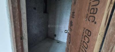 Bathroom Image of 777 Sq.ft 2 BHK Apartment / Flat for sale in Rajwada Royal Gardens, Narendrapur Kolkata for Rs. 5180000