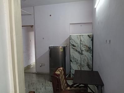 Bedroom Image of 700 Sq.ft 1 BHK Builder Floor for rent in Safdarjung Development Area New Delhi for Rs. 45000