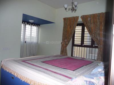 Bedroom Image of 2025 Sq.ft 3 BHK Villa for sale in Prahlad Nagar Ahmedabad for Rs. 40000000