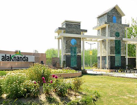 Hero Alaknanda Main Image 1