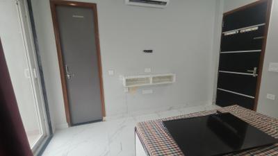 Bedroom Image of 900 Sq.ft 1 BHK Builder Floor for rent in Sector 38 Gurgaon for Rs. 30000