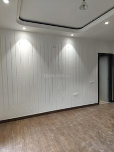 Bathroom Image of 2500 Sq.ft 4 BHK Builder Floor for rent in Sector 11 Rohini New Delhi for Rs. 75000