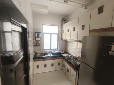 Kitchen Image of 900 Sq.ft 2 BHK Apartment / Flat for rent in Jyoti Sadan, Mahim Mumbai for Rs. 85000