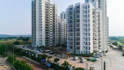 Image of 3765 Sq.ft 4 BHK Apartment / Flat for sale in DLF Privana, Sector 77, Gurgaon for Rs. 74000000