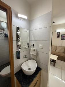 Bathroom Image of 800 Sq.ft 2 BHK Apartment / Flat for sale in Gotri Vadodara for Rs. 4200000