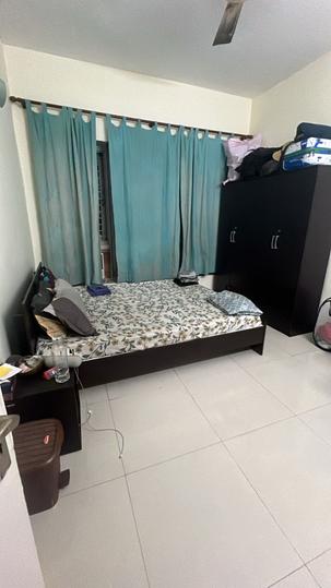 Sector 25, DLF Phase 2 Bedroom 1