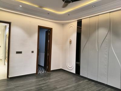 Bedroom Image of 2700 Sq.ft 4 BHK Builder Floor for sale in Paramount Luxury Floors Sushant Lok 3, Sector 57 Gurgaon for Rs. 40000000