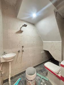 Image of 330 Sq.ft 2.5 BHK Independent House for sale in Dwarka Mor, New Delhi for Rs. 4500000